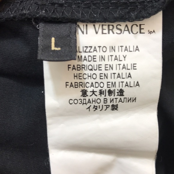 GIANNI VERSACE Black & Gold Beaded Medusa T-Shirt - Picture 9 of 9